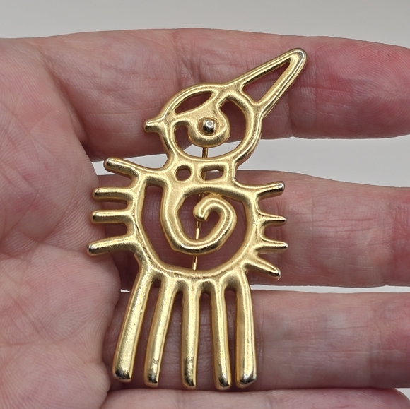 JJ Jonette 1988 Aztec Mayan Firebird Goldtone Brooch - Picture 1 of 7